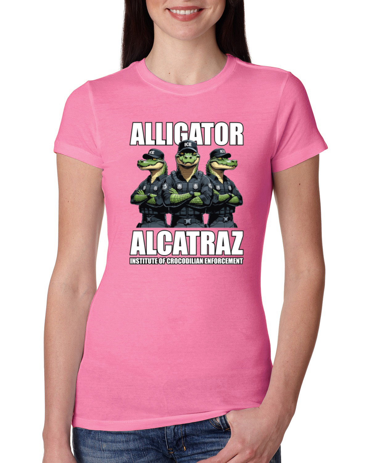 Camiseta ajustada Alligator Alcatraz Institute Of Crocodrilian Enforcement para mujer - Imagen 11 de 15